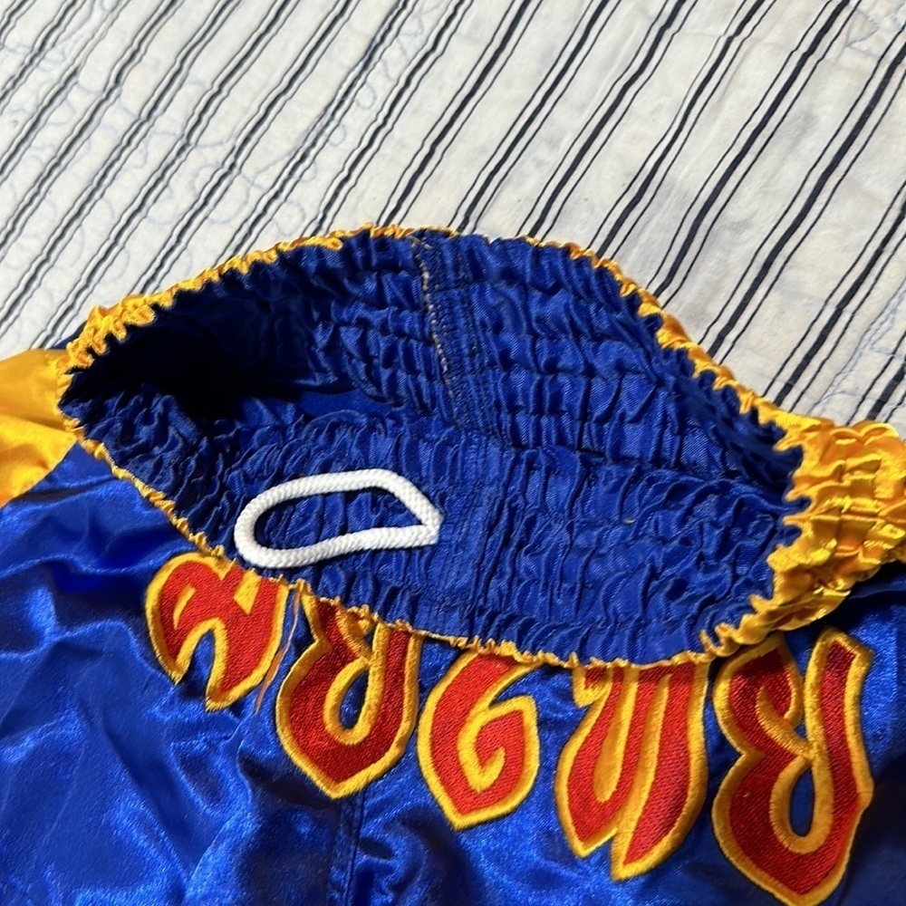 🤗- MUAY Thai. (Thai boxing pants for boy size XL ) - Picture 3 of 9
